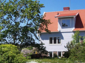 6 person holiday home in HOVEN SET